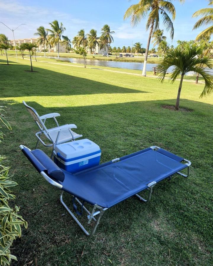 Apartamento na Praia do Saco - Condomínio Villa das Águas Estância Exterior foto